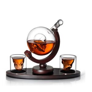 Wooden Base 850ml Crystal Skull Whiskey Decanter